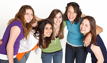 lifestyle group of five teenage friends